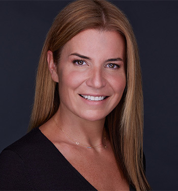 Kearns 2022 Headshot (1)
